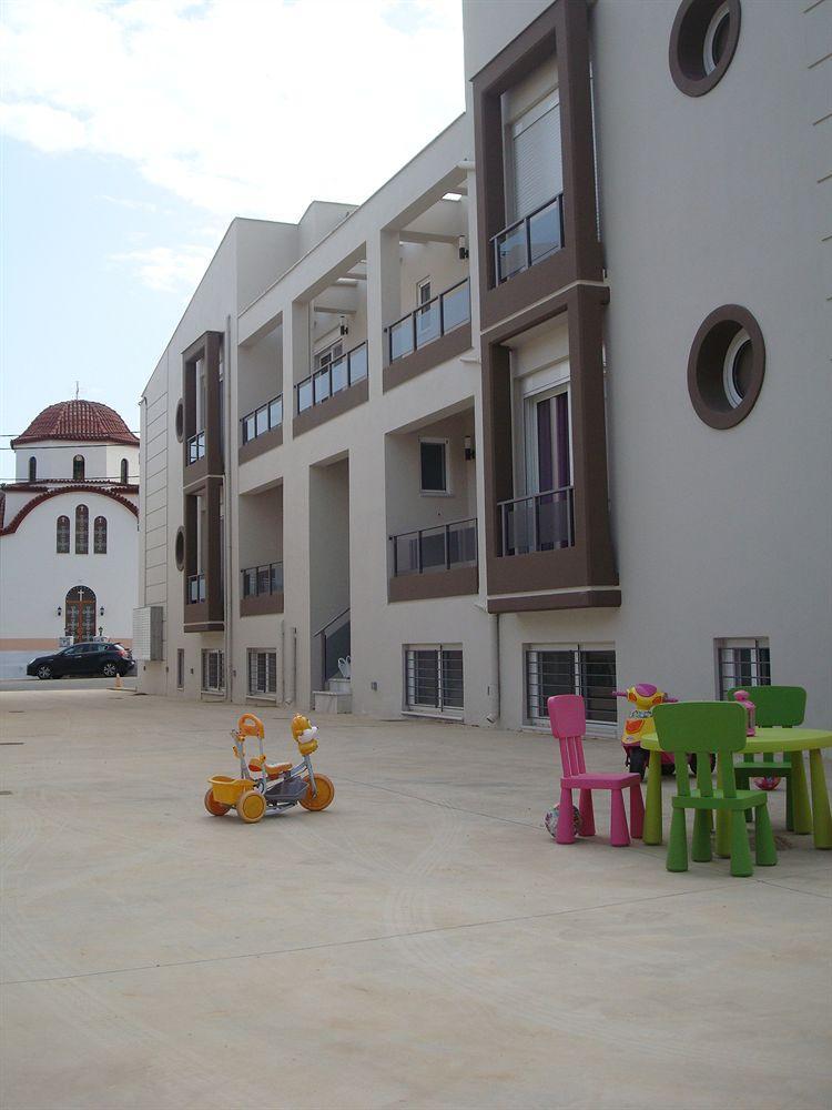 Hotel Apanema Vivári 외부 사진